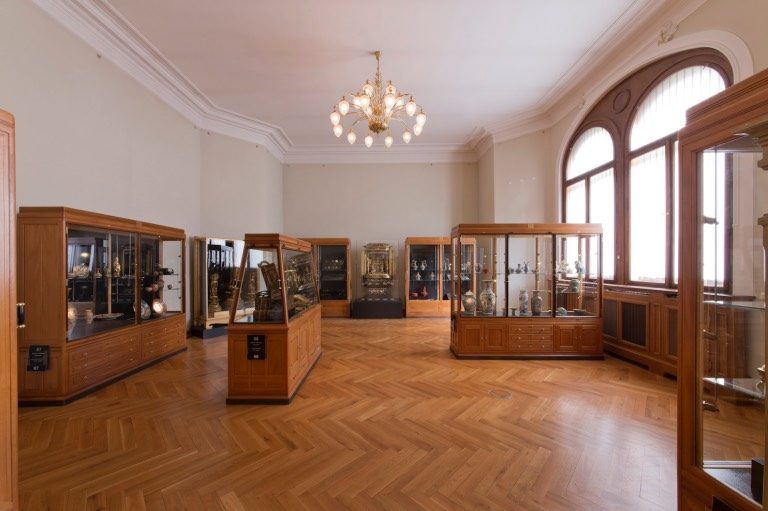 zčm užitné umění a řemeslo