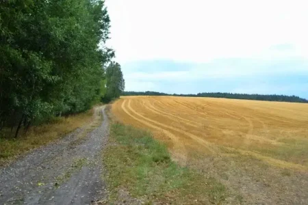 U Hromnického jezírka