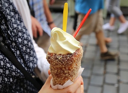 trdelník se zmrzlinou