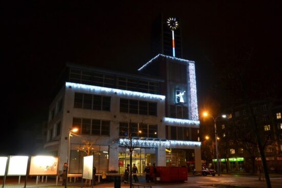 vánoční výzdoba na slovanech