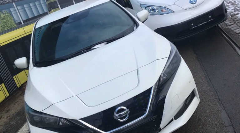 nissan leaf