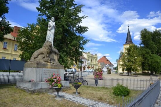 Spálené Poříčí