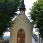 Kaplička v Litohlavech