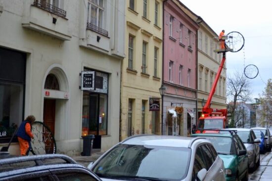 Instalace vánoční výzdoby