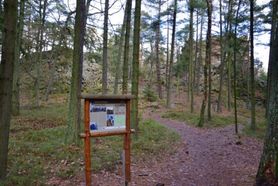 U radyňské skály zvané Vysoký Štont