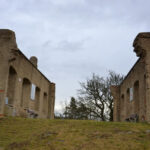 Zachovaly se pouze dvě stěny