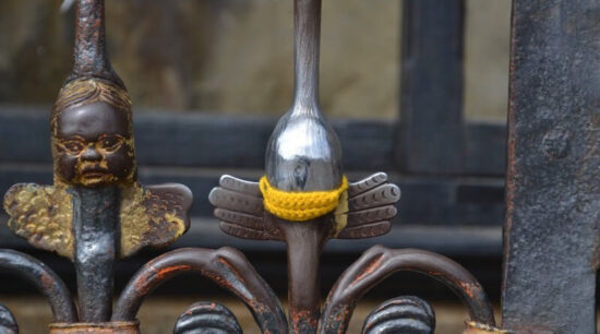 andělíček v roušce