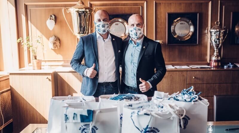 roušky pro nemocnici