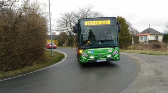 autobus na výsluní