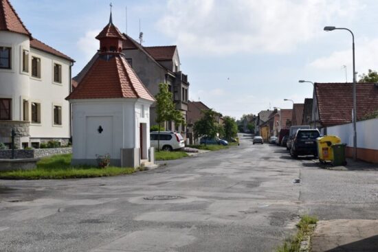 Ulice Na Rychtě, Hradiště