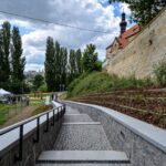 Nové schodiště v parku U Ježíška