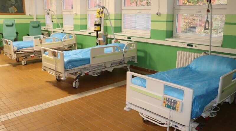 Observační lůžka