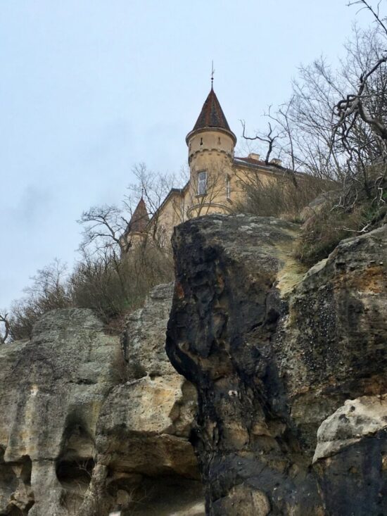 Čertova kazatelna a Zámeček