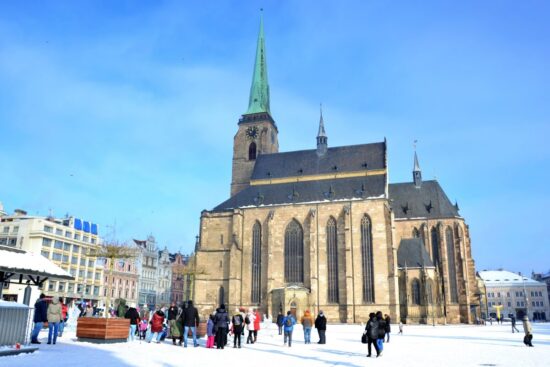 Ledové sochy na náměstí Republiky v Plzni 2021