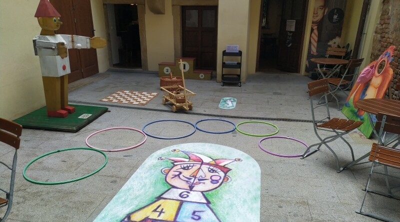 Olympijský dvorek v Muzeu loutek