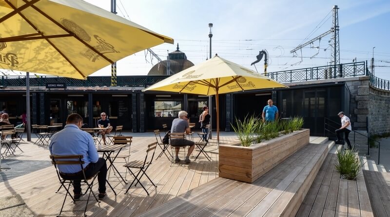 Prostor u nádraží