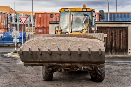 navážení posypu