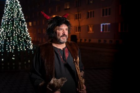 Vánoční strom Skvrňany