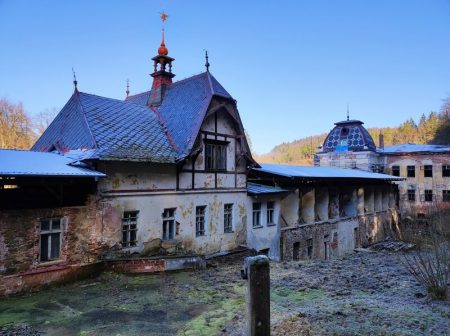 Mattoniho areál v Kyselce