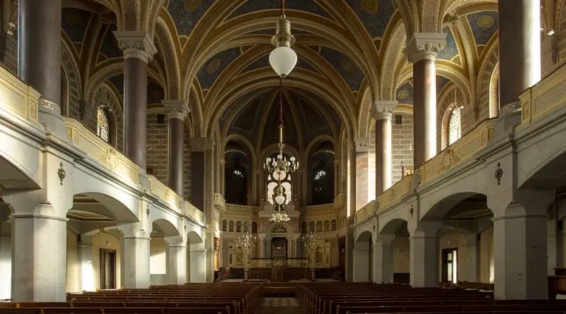 Interiér Velké synagogy