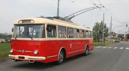 Trolejbus Škoda 9 Tr