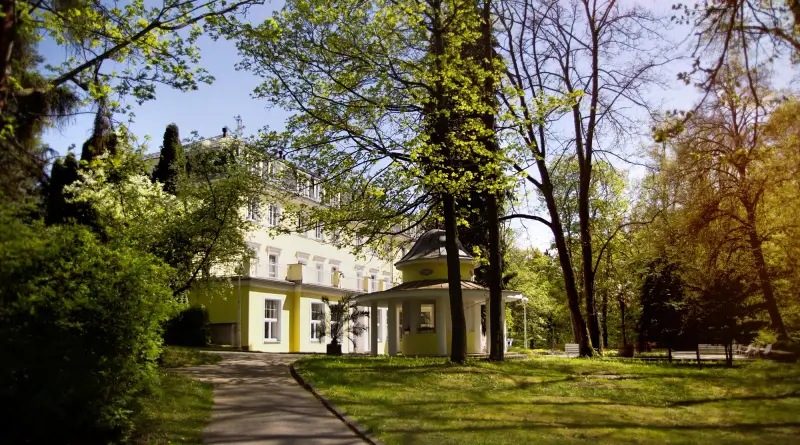 Konstantinovy lázně