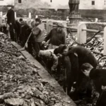 Výkop pro vodovod v roce 1961