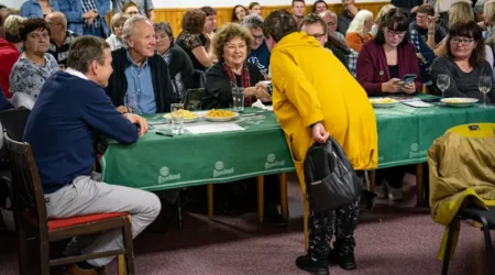 Policie Modrava - promítání