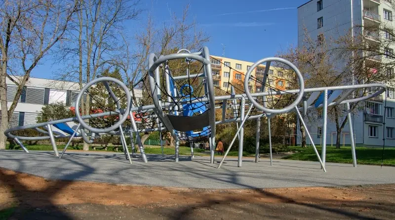 Letadlo na borech - hřiště