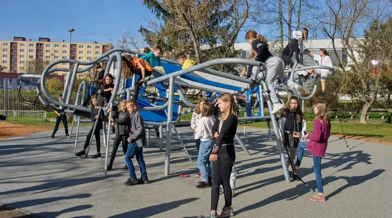 Letadlo na borech - hřiště