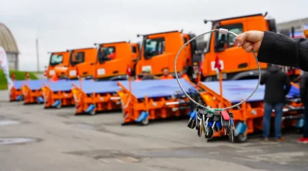 Předání vozidel údržby