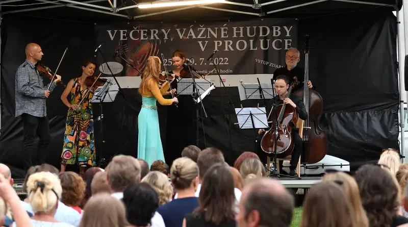 Večery vážné hudby v Proluce