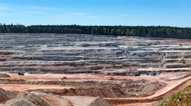 Kaolinový důl Kaznějov