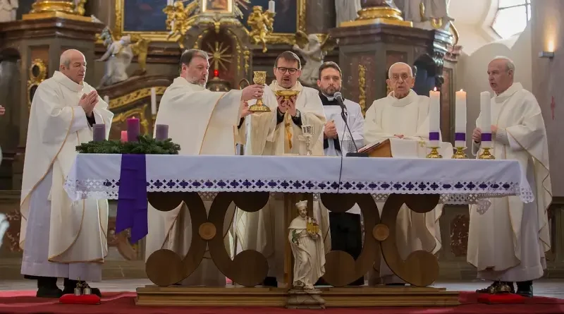 Kostel Nanebevzetí Panny Marie