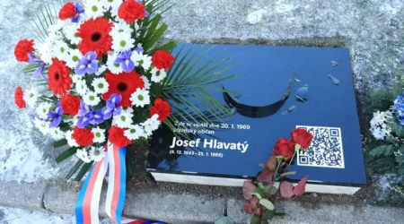 Josef Hlavatý - památník