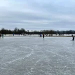 Kluziště na louce v Dobřanech