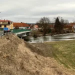 Kluziště na louce v Dobřanech