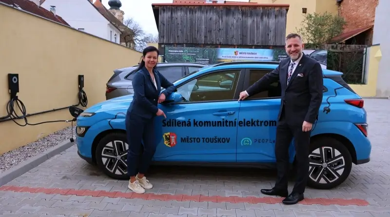 Sdílená elektromobilita ve Městě Touškov