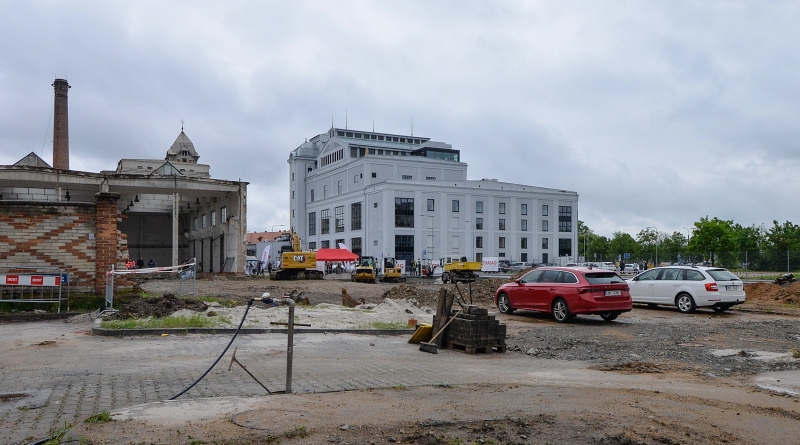 Parkovací dům na Světovaru - zahájení stavby