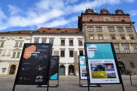 10 let plzeňských dronů