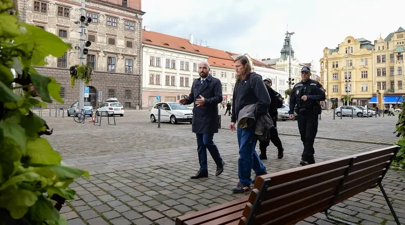 Primátor Roman Zarzycký a Roman Nikodem.