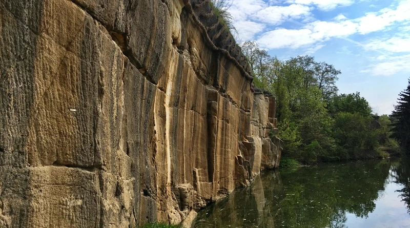 Košutecké jezírko