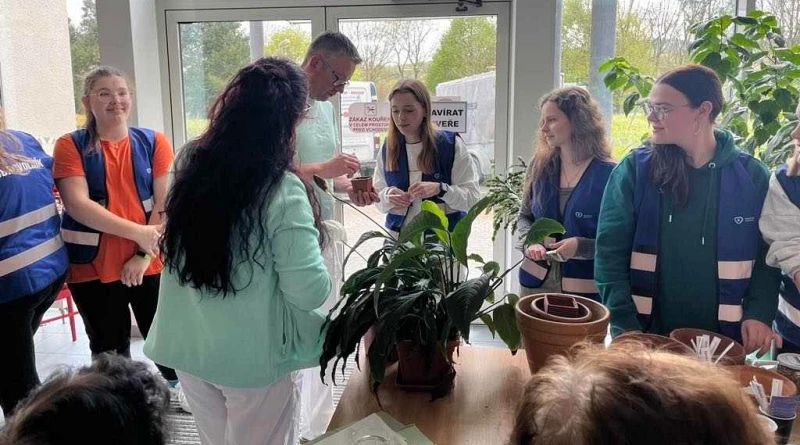 Dobrovolníci v nemocnici v Domažlicích